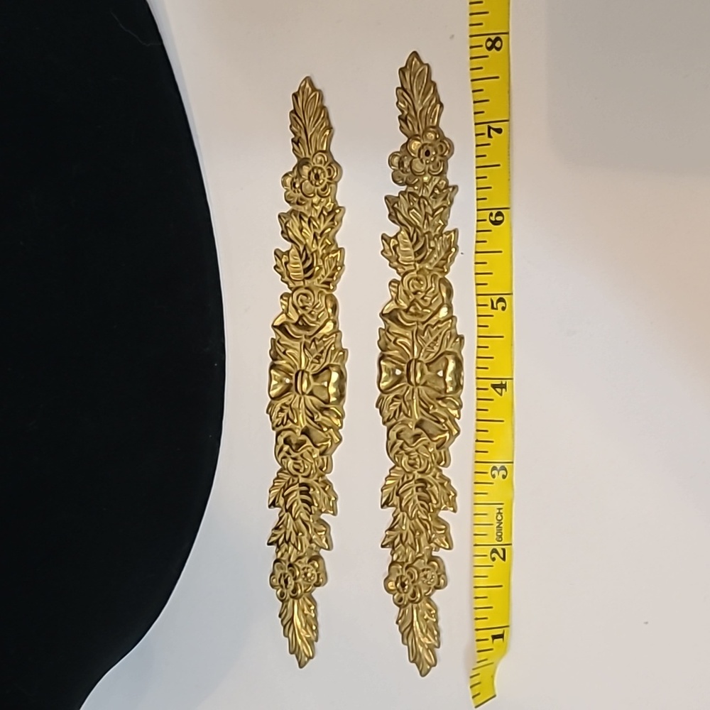 Vintage Brass Ornate 2- Wall Pediments 30 years old - Picture 4 of 4